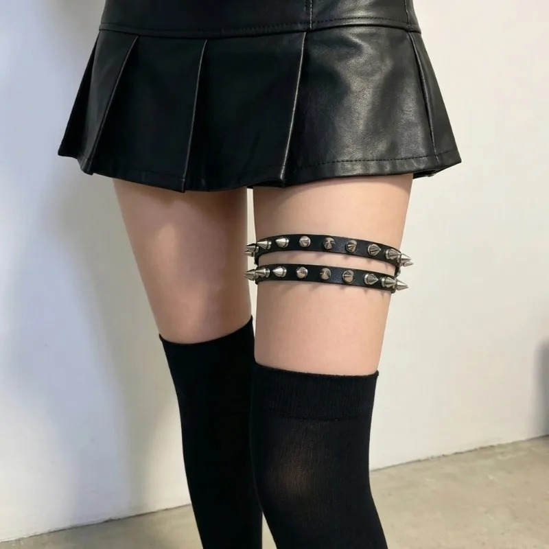 Double Row Cone Spike Leg Gart - Body Jewelry Leg Chain 评论和价格
