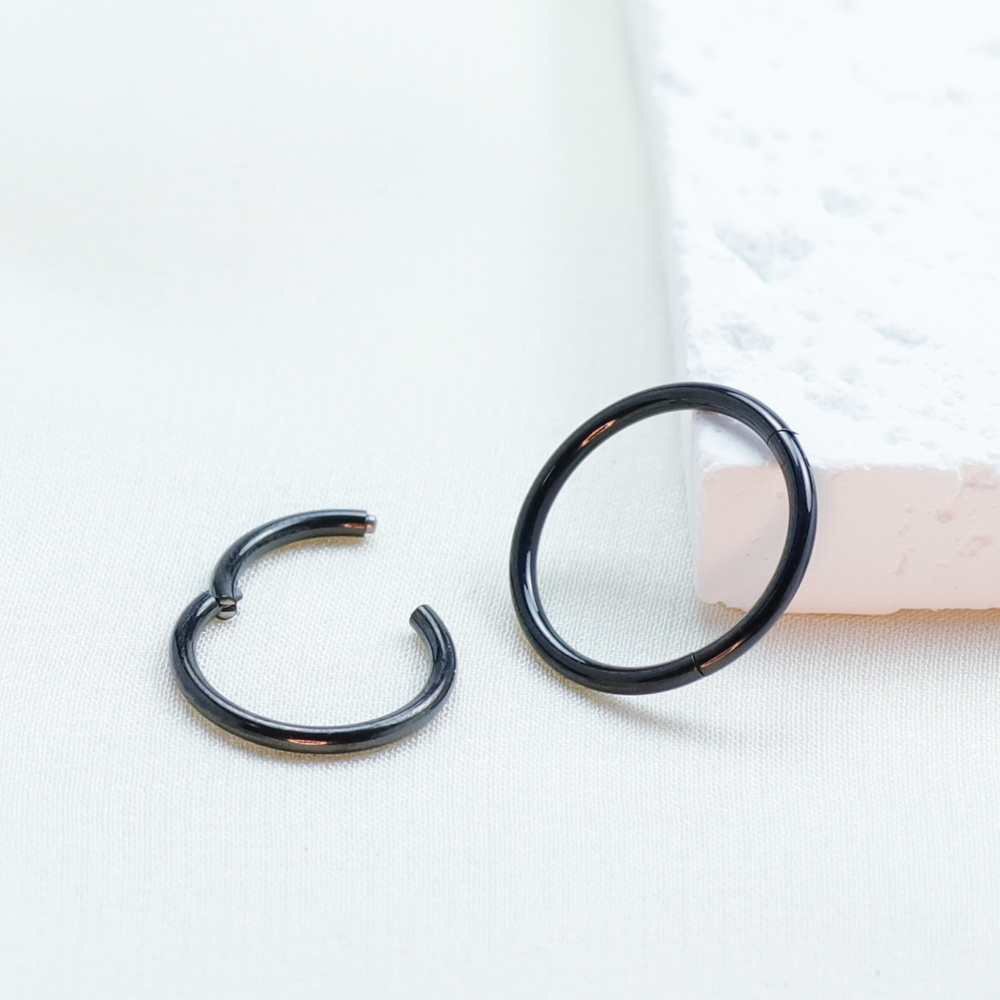 F136 Titanium Piercing Black N - Septum Clicker Ring 评论和价格